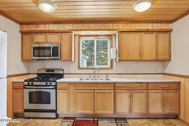 38131 Woods Drive, Kenai, AK 99611
