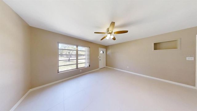 4902 LARGO TERRACE, New Port Richey, FL 34652