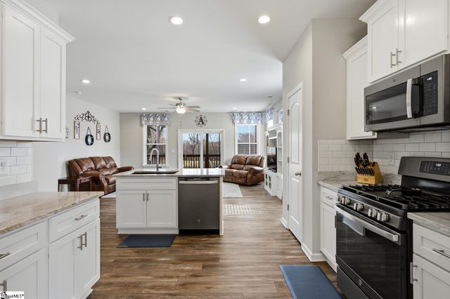 428 Deerwood Road, Anderson, SC 29621