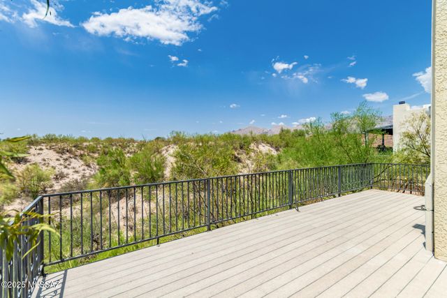 5231 N 1st Avenue, Tucson, AZ 85718