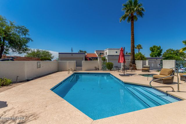 5231 N 1st Avenue, Tucson, AZ 85718