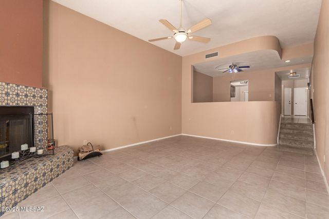 5231 N 1st Avenue, Tucson, AZ 85718