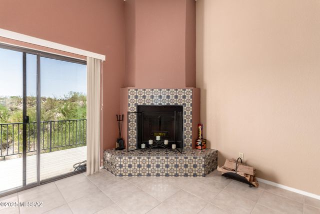 5231 N 1st Avenue, Tucson, AZ 85718