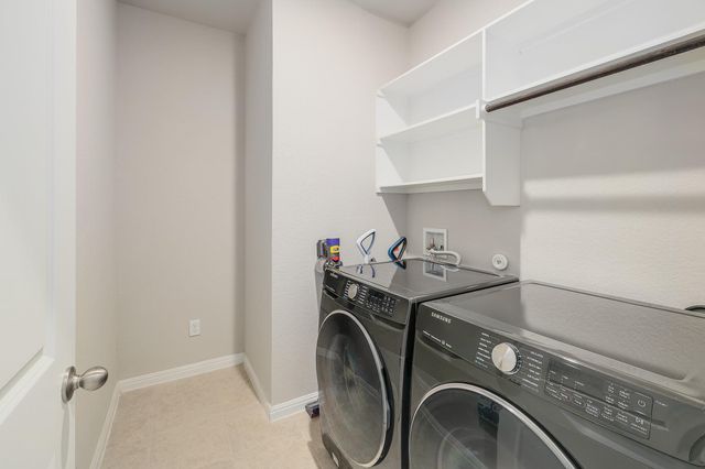 308 Babblebrook WAY, Hutto, TX 78634