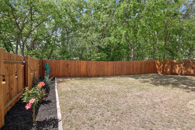 308 Babblebrook WAY, Hutto, TX 78634