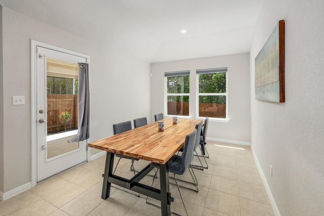 308 Babblebrook WAY, Hutto, TX 78634