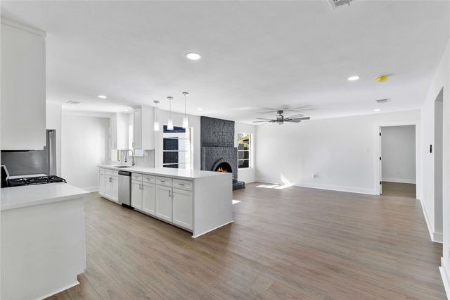 10314 Sageplum Drive, Houston, TX 77089