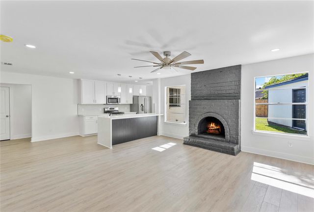 10314 Sageplum Drive, Houston, TX 77089