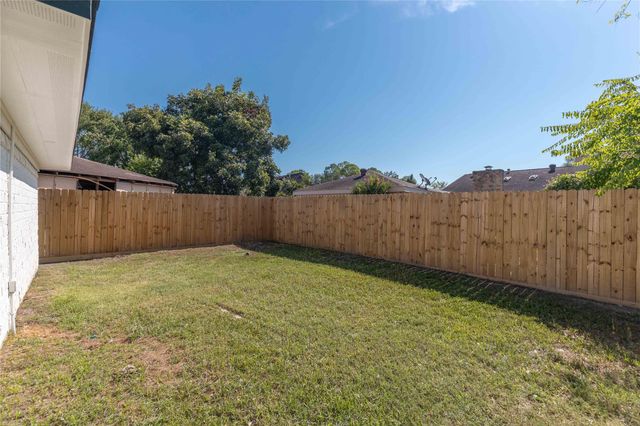 10314 Sageplum Drive, Houston, TX 77089