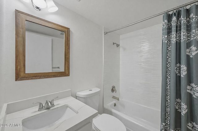 131 N HIGLEY Road 218, Mesa, AZ 85205