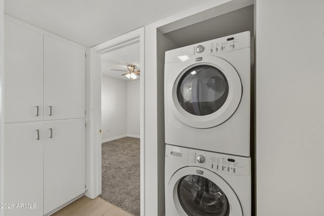 131 N HIGLEY Road 218, Mesa, AZ 85205