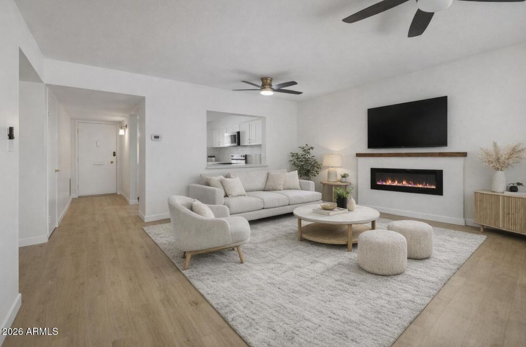 131 N HIGLEY Road 218, Mesa, AZ 85205