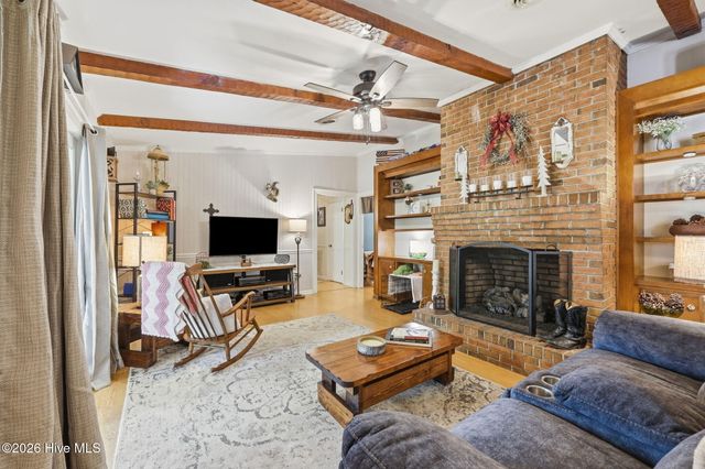 579 N Grimesland Bridge Road, Washington, NC 27889