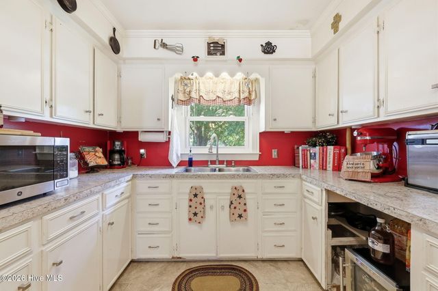 579 N Grimesland Bridge Road, Washington, NC 27889