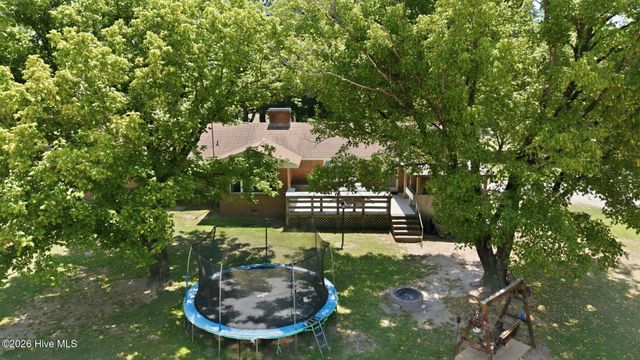 579 N Grimesland Bridge Road, Washington, NC 27889