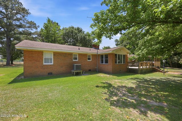 579 N Grimesland Bridge Road, Washington, NC 27889