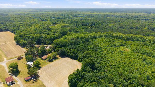 579 N Grimesland Bridge Road, Washington, NC 27889