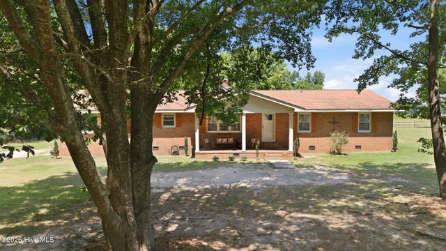 579 N Grimesland Bridge Road, Washington, NC 27889