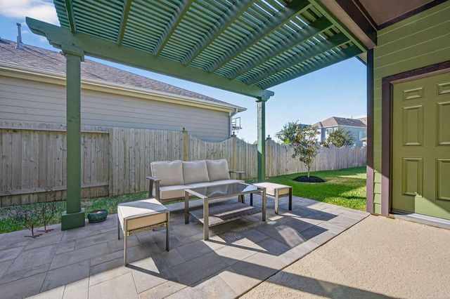 16707 Seminole Ridge Drive, Cypress, TX 77433