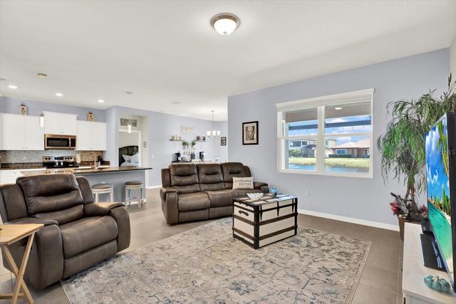 11935 CROSS VINE DRIVE, Riverview, FL 33579