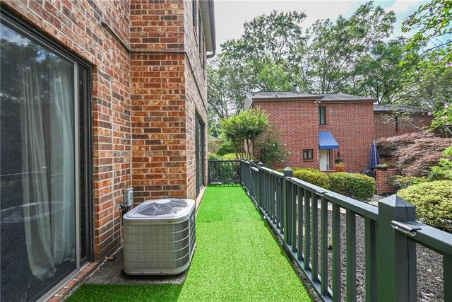 2256 Pernoshal Court, Atlanta, GA 30338