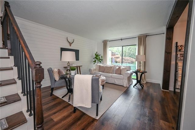 2256 Pernoshal Court, Atlanta, GA 30338
