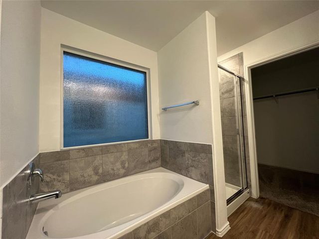 111 Vintage DR, San Marcos, TX 78666