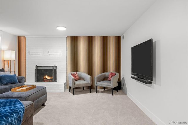813 W Geddes Circle, Littleton, CO 80120