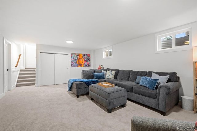 813 W Geddes Circle, Littleton, CO 80120