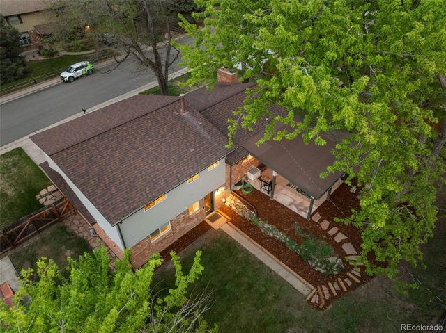 813 W Geddes Circle, Littleton, CO 80120