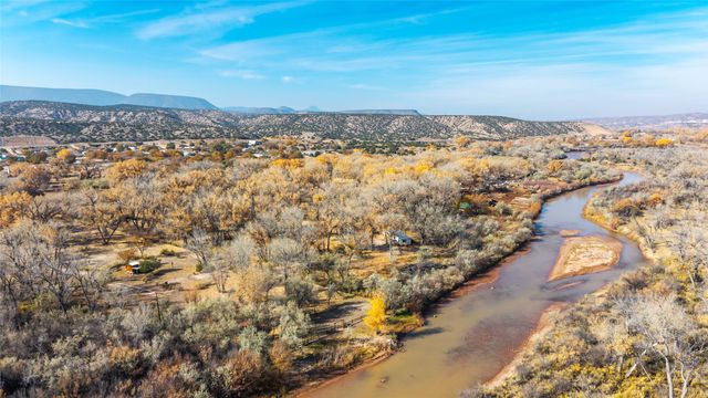 26 Private Drive 1618A, Abiquiu, NM 87510