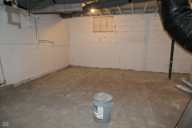 614 N Chester Avenue, Indianapolis, IN 46201