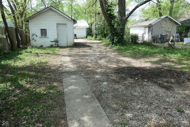 614 N Chester Avenue, Indianapolis, IN 46201