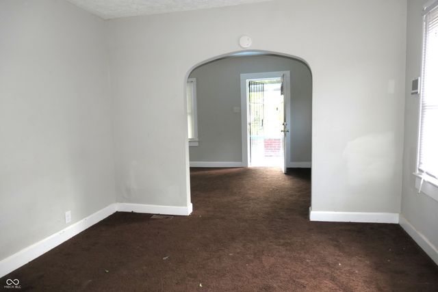 614 N Chester Avenue, Indianapolis, IN 46201