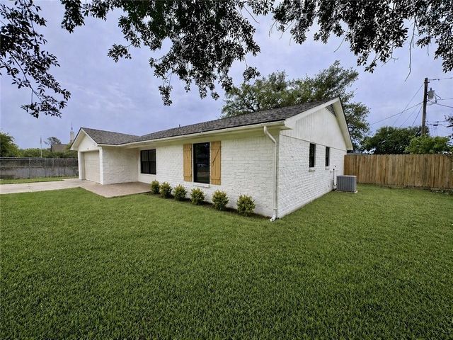 2402 Barak Lane, Bryan, TX 77802