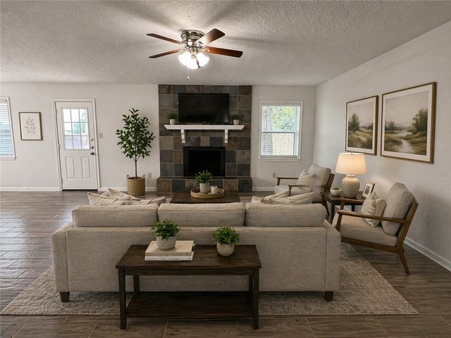 2402 Barak Lane, Bryan, TX 77802