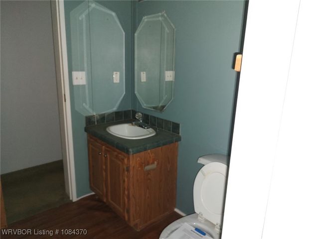14840 White Valley Road, Mulberry, AR 72947