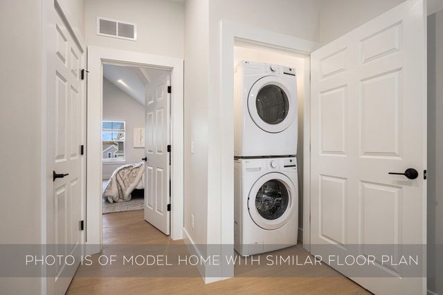 708 N Turnock Street, South Bend, IN 46617