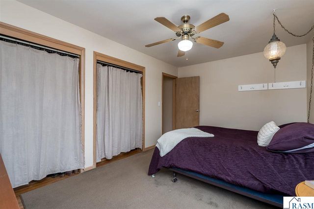 145 S Skyline Drive, Mankato, MN 56001