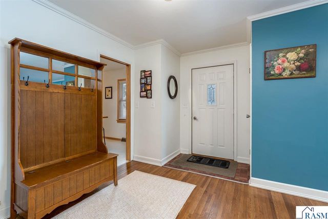 145 S Skyline Drive, Mankato, MN 56001