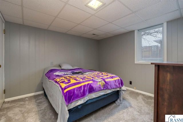 145 S Skyline Drive, Mankato, MN 56001