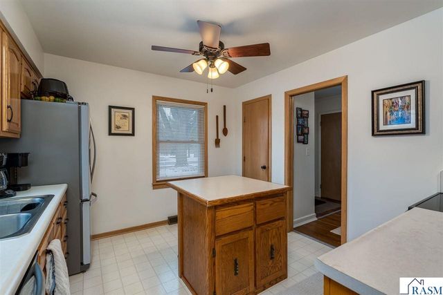 145 S Skyline Drive, Mankato, MN 56001