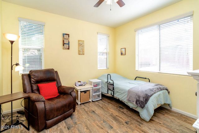 7511 E OSAGE Avenue, Mesa, AZ 85212