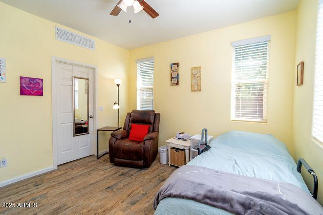 7511 E OSAGE Avenue, Mesa, AZ 85212