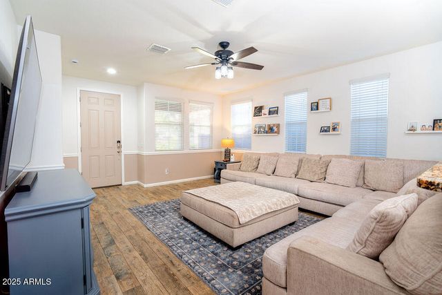 7511 E OSAGE Avenue, Mesa, AZ 85212