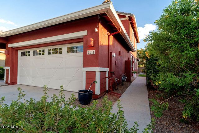 7511 E OSAGE Avenue, Mesa, AZ 85212