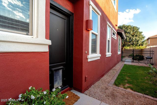 7511 E OSAGE Avenue, Mesa, AZ 85212