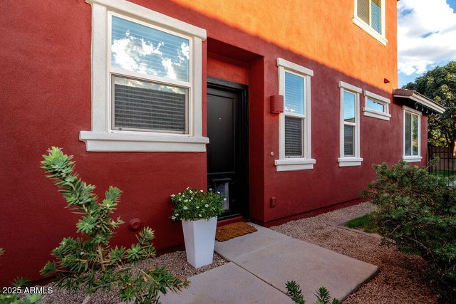 7511 E OSAGE Avenue, Mesa, AZ 85212