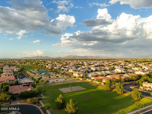 7511 E OSAGE Avenue, Mesa, AZ 85212