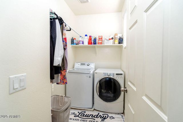 7511 E OSAGE Avenue, Mesa, AZ 85212